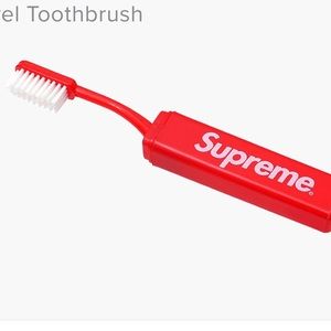 Supreme Travel Toothbrush